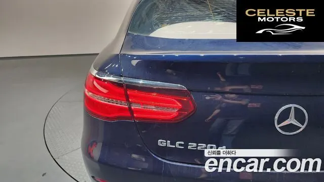 MERCEDES BENZ GLC-Classe X253 GLC220 d 4MATIC Premium Coupé 2018 — photo 9 sur 36