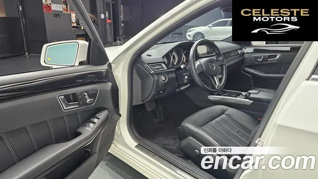 MERCEDES BENZ E-Classe W212 E250 4MATIC Avantgarde 2016 — photo 10 sur 26