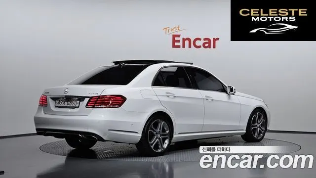 MERCEDES BENZ E-Classe W212 E250 4MATIC Avantgarde 2016 — photo 2 sur 26