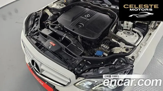 MERCEDES BENZ E-Classe W212 E250 4MATIC Avantgarde 2016 — photo 6 sur 26
