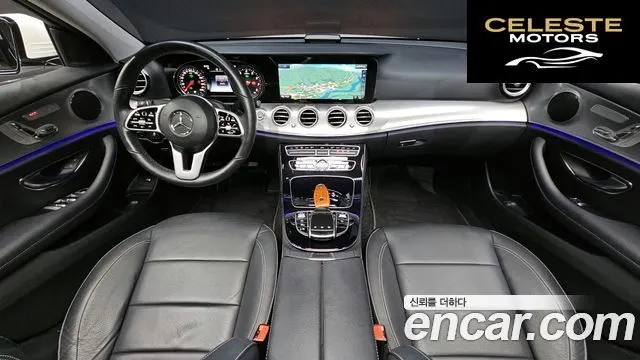MERCEDES BENZ E-Classe W213 E300 Avantgarde 2019 — photo 10 sur 36