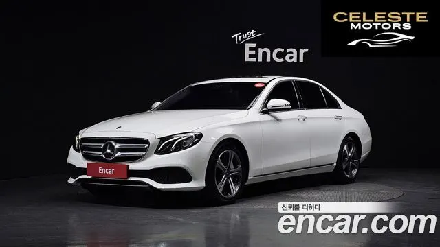 MERCEDES BENZ E-Classe W213 E300 Avantgarde 2019 — photo 31 sur 36