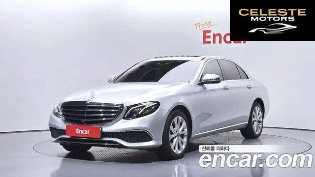MERCEDES BENZ E-Classe W213 E300 4MATIC Exclusive 2018 — photo 34 sur 38