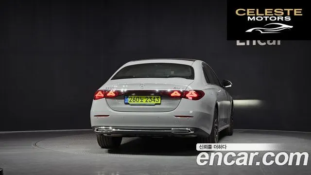 MERCEDES BENZ E-Classe W214 E300 4MATIC Exclusive 2025 — photo 4 sur 33