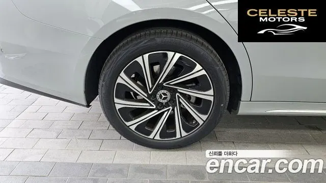 MERCEDES BENZ E-Classe W214 E300 4MATIC Exclusive 2025 — photo 5 sur 33