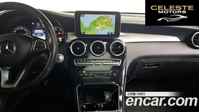 MERCEDES BENZ GLC-Classe X253 GLC220 d 4MATIC 2017 — photo 13 sur 20