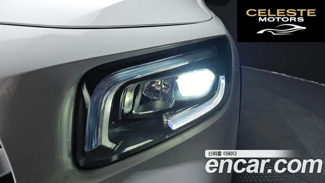 MERCEDES BENZ GLB-Classe X247 GLB250 4MATIC 2021 — photo 8 sur 30