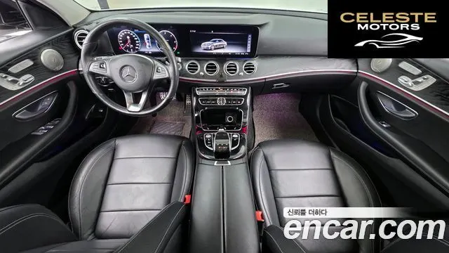 MERCEDES BENZ E-Classe W213 E220d Avantgarde 2017 — photo 7 sur 20