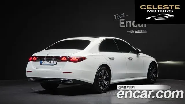 MERCEDES BENZ E-Classe W214 E200 Avantgarde 2025 — photo 2 sur 20