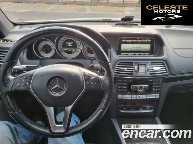 MERCEDES BENZ E-Classe W212 E350 Cabriolet 2014 — photo 7 sur 15