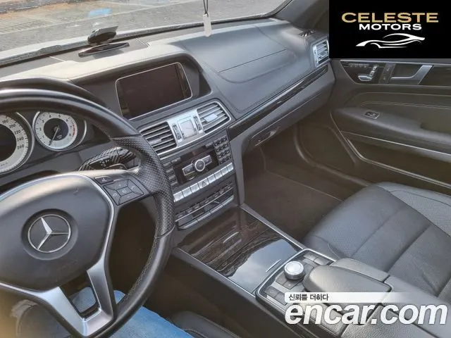 MERCEDES BENZ E-Classe W212 E350 Cabriolet 2014 — photo 9 sur 15