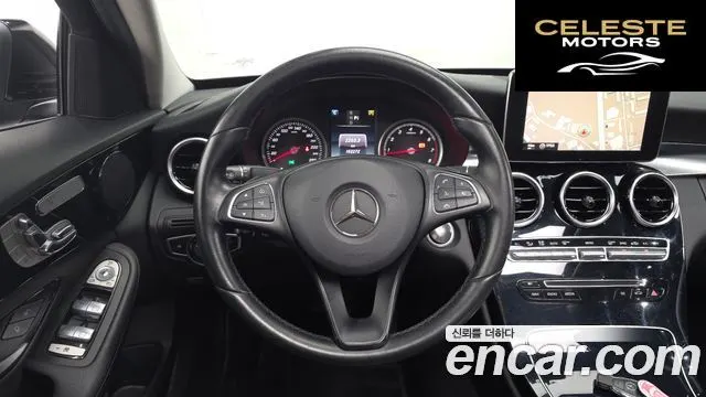 MERCEDES BENZ C-Classe W205 C200 2016 — photo 13 sur 20