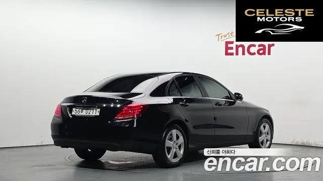 MERCEDES BENZ C-Classe W205 C200 2016 — photo 2 sur 20