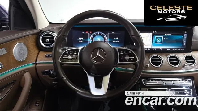 MERCEDES BENZ E-Classe W213 E300 4MATIC Exclusive 2019 — photo 17 sur 33