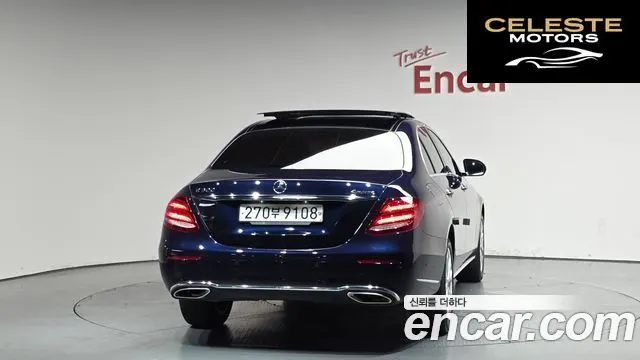 MERCEDES BENZ E-Classe W213 E300 4MATIC Exclusive 2019 — photo 3 sur 33