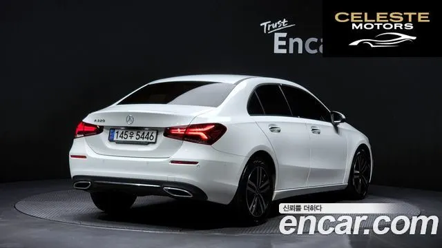 MERCEDES BENZ A-Classe W177 A220 Berline 2023 — photo 2 sur 31
