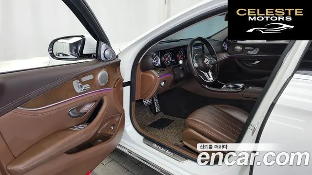 MERCEDES BENZ E-Classe W213 E220d Exclusive 2019 — photo 10 sur 26