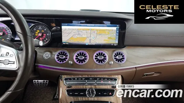 MERCEDES BENZ E-Classe W213 E220d Exclusive 2019 — photo 14 sur 26
