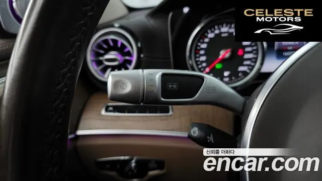MERCEDES BENZ E-Classe W213 E220d Exclusive 2019 — photo 18 sur 26