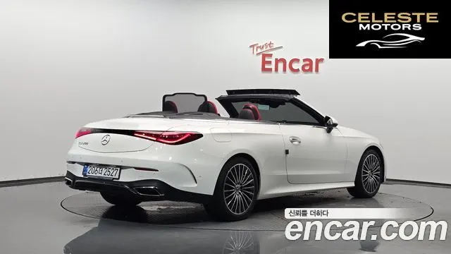 MERCEDES BENZ CLE-Classe C236 CLE200 Cabriolet 2025 — photo 1 sur 32