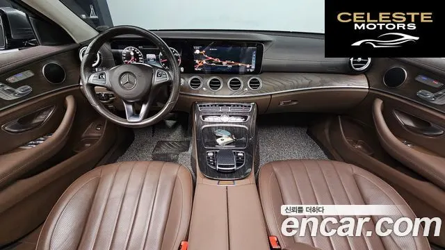 MERCEDES BENZ E-Classe W213 E300 4MATIC Exclusive 2017 — photo 10 sur 30