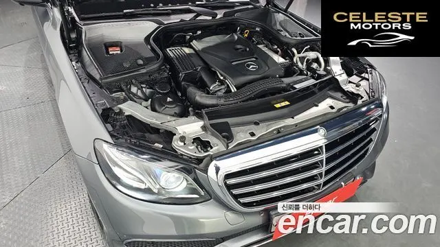 MERCEDES BENZ E-Classe W213 E300 4MATIC Exclusive 2017 — photo 6 sur 30