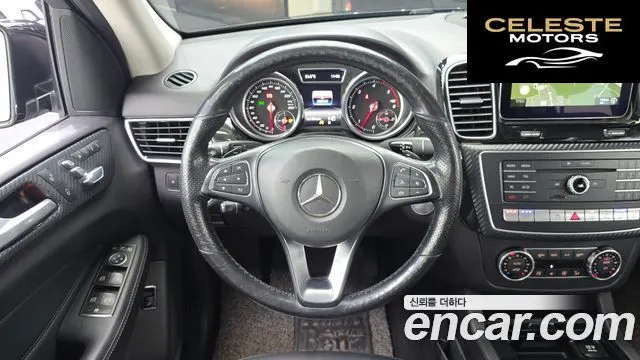 MERCEDES BENZ GLE-Classe W166 GLE350 d 4MATIC 2017 — photo 13 sur 20