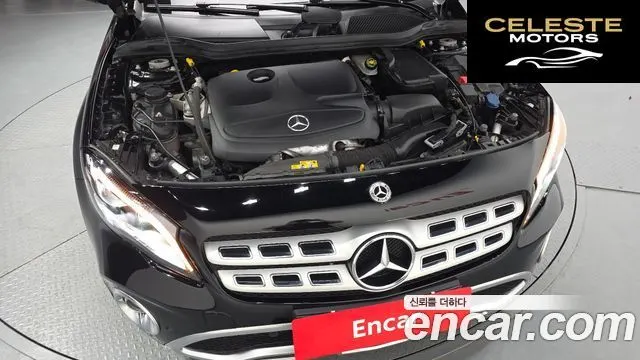 MERCEDES BENZ GLA-Classe X156 GLA220 Premium 2019 — photo 5 sur 36