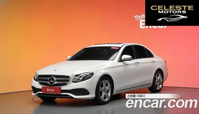 MERCEDES BENZ E-Classe W213 E200 Avantgarde 2017 — photo 32 sur 32