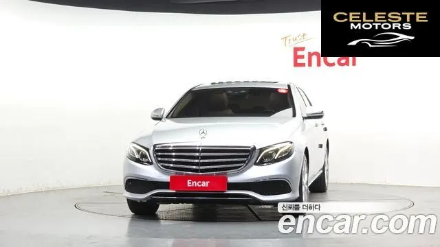 MERCEDES BENZ E-Classe W213 E220d 4MATIC Exclusive 2017 — photo 3 sur 33
