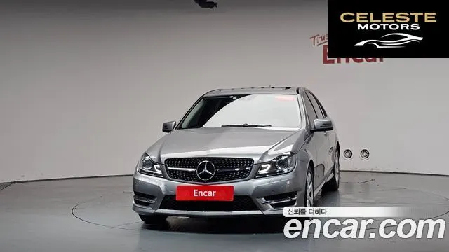 MERCEDES BENZ C-Classe W204 C200 CGI 2013 — photo 2 sur 35