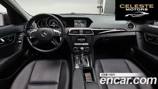 MERCEDES BENZ C-Classe W204 C200 CGI 2013 — photo 9 sur 35