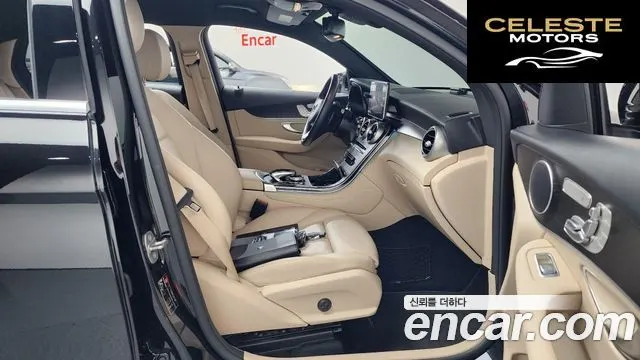MERCEDES BENZ GLC-Classe X253 GLC300 4MATIC Coupé 2019 — photo 16 sur 34