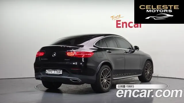 MERCEDES BENZ GLC-Classe X253 GLC220 d 4MATIC Premium Coupé 2018 — photo 2 sur 20