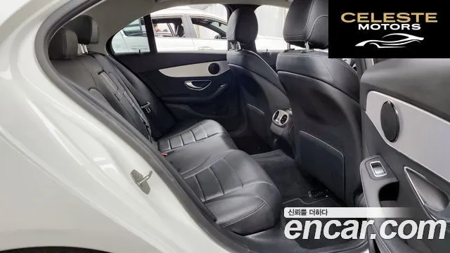 MERCEDES BENZ C-Classe W205 C200 Avantgarde 2018 — photo 18 sur 32