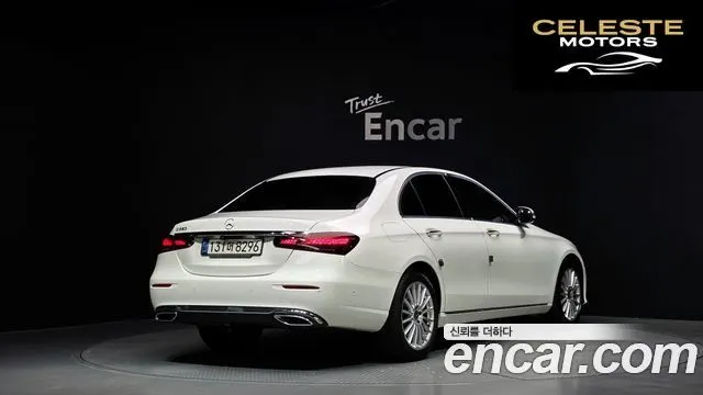 MERCEDES BENZ E-Classe W213 E250 Exclusive 2021 — photo 2 sur 33