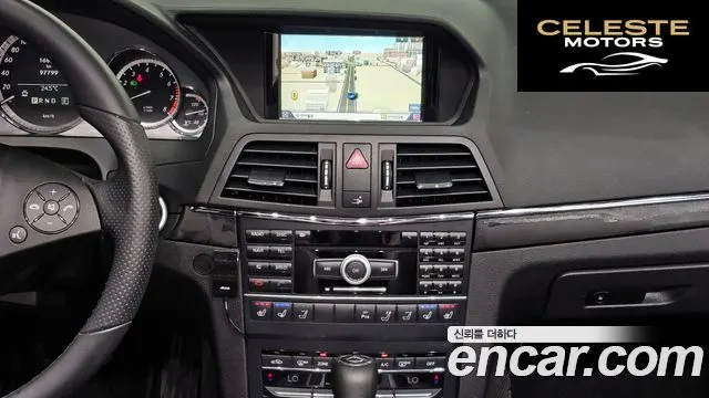 MERCEDES BENZ E-Classe W212 E350 Cabriolet 2011 — photo 20 sur 30