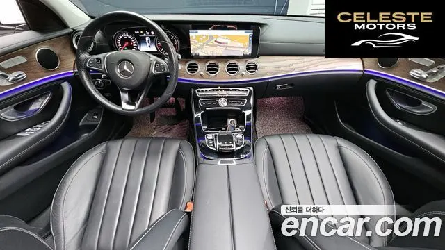 MERCEDES BENZ E-Classe W213 E220d Exclusive 2017 — photo 7 sur 20