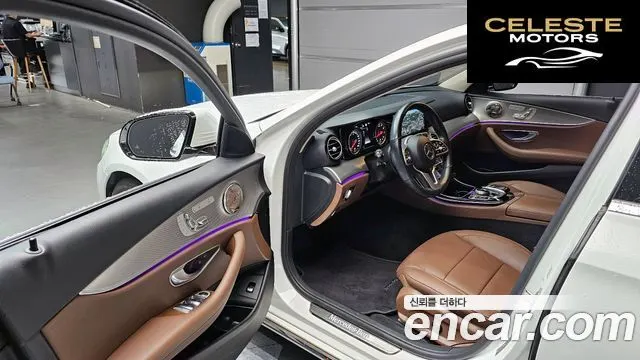 MERCEDES BENZ E-Classe W213 E300 Avantgarde 2019 — photo 13 sur 30