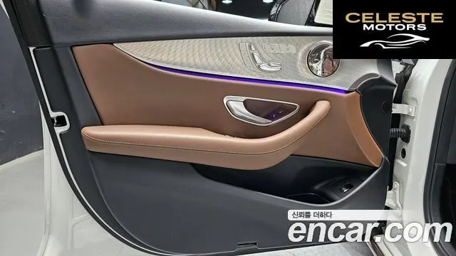 MERCEDES BENZ E-Classe W213 E300 Avantgarde 2019 — photo 14 sur 30