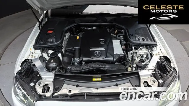MERCEDES BENZ E-Classe W213 E300 Avantgarde 2019 — photo 6 sur 30