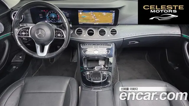 MERCEDES BENZ E-Classe W213 E300 4MATIC Avantgarde 2019 — photo 7 sur 20