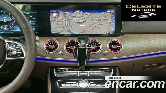 MERCEDES BENZ E-Classe W213 E220d Exclusive 2019 — photo 17 sur 20