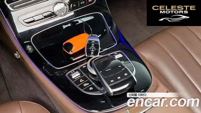 MERCEDES BENZ E-Classe W213 E220d Exclusive 2019 — photo 18 sur 20