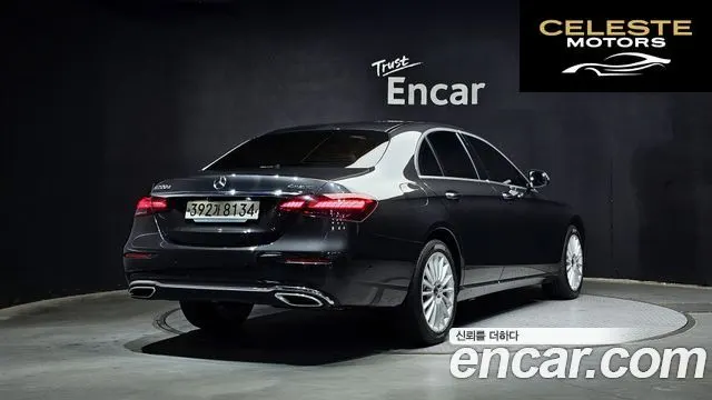 MERCEDES BENZ E-Classe W213 E220d 4MATIC Exclusive 2021 — photo 2 sur 37