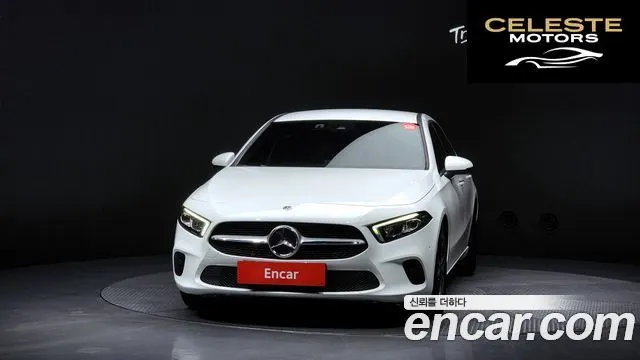 MERCEDES BENZ A-Classe W177 A220 Berline 2023 — photo 3 sur 31