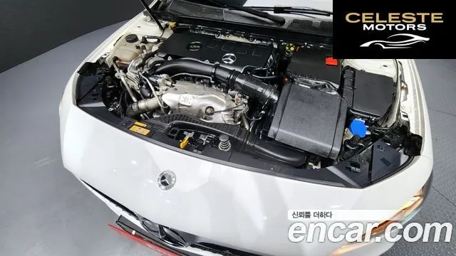 MERCEDES BENZ A-Classe W177 A220 Berline 2023 — photo 6 sur 31