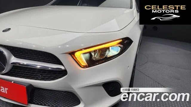 MERCEDES BENZ A-Classe W177 A220 Berline 2023 — photo 8 sur 31