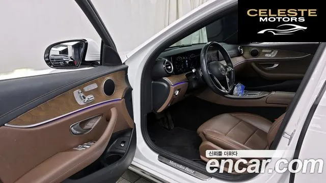 MERCEDES BENZ E-Classe W213 E250 Exclusive 2021 — photo 13 sur 33