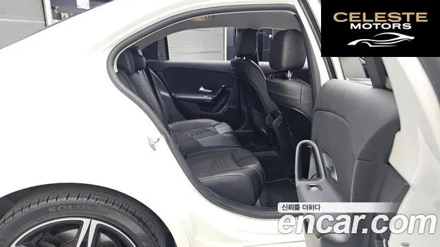 MERCEDES BENZ A-Classe W177 A250 4MATIC Berline 2020 — photo 18 sur 36